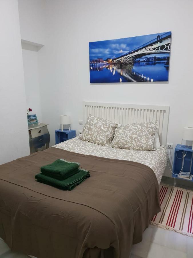 Apartamento Santas Patronas Street center Sevilla Exterior foto