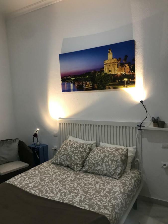 Apartamento Santas Patronas Street center Sevilla Exterior foto